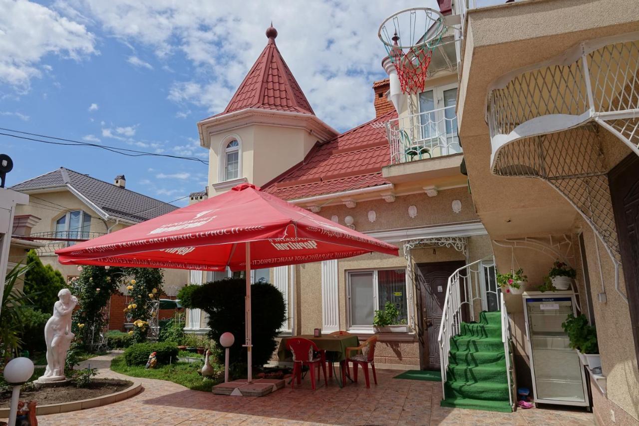 White House Apartments Odessa Buitenkant foto