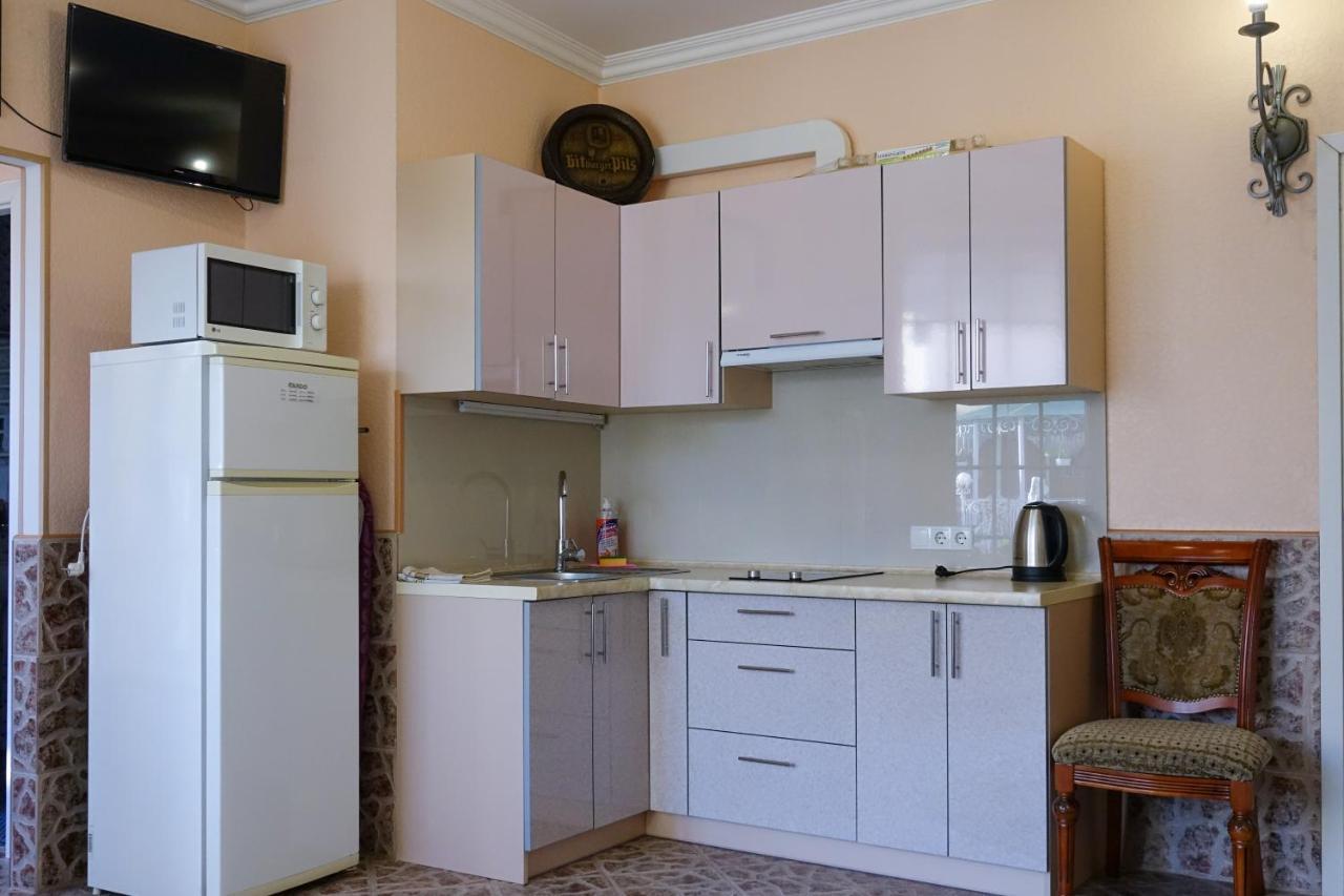 White House Apartments Odessa Buitenkant foto